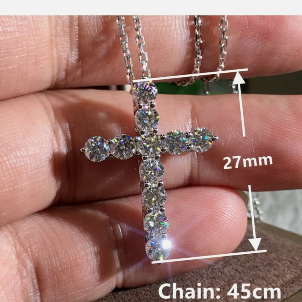 New Cross Cut Pendants Cubic Zirconia Neckla - Picture 2 of 4